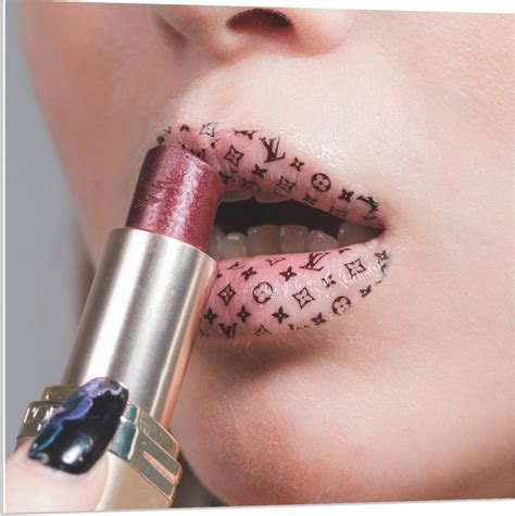 labial louis vuitton precio